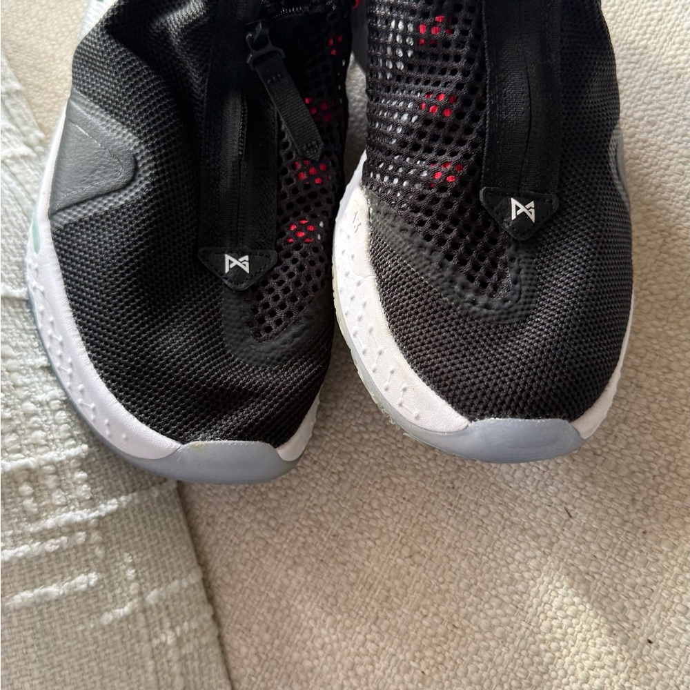 Nike PG 4 Men’s 8.5 Basketball Shoes Black Sneakers CD5079-001 Zipper & Lace Up - Picture 4 of 7